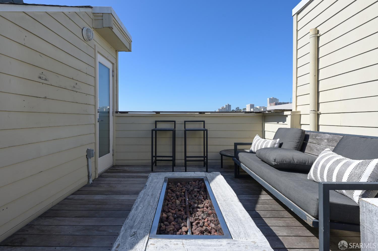 1601 Pacific Avenue San Francisco CA 94109