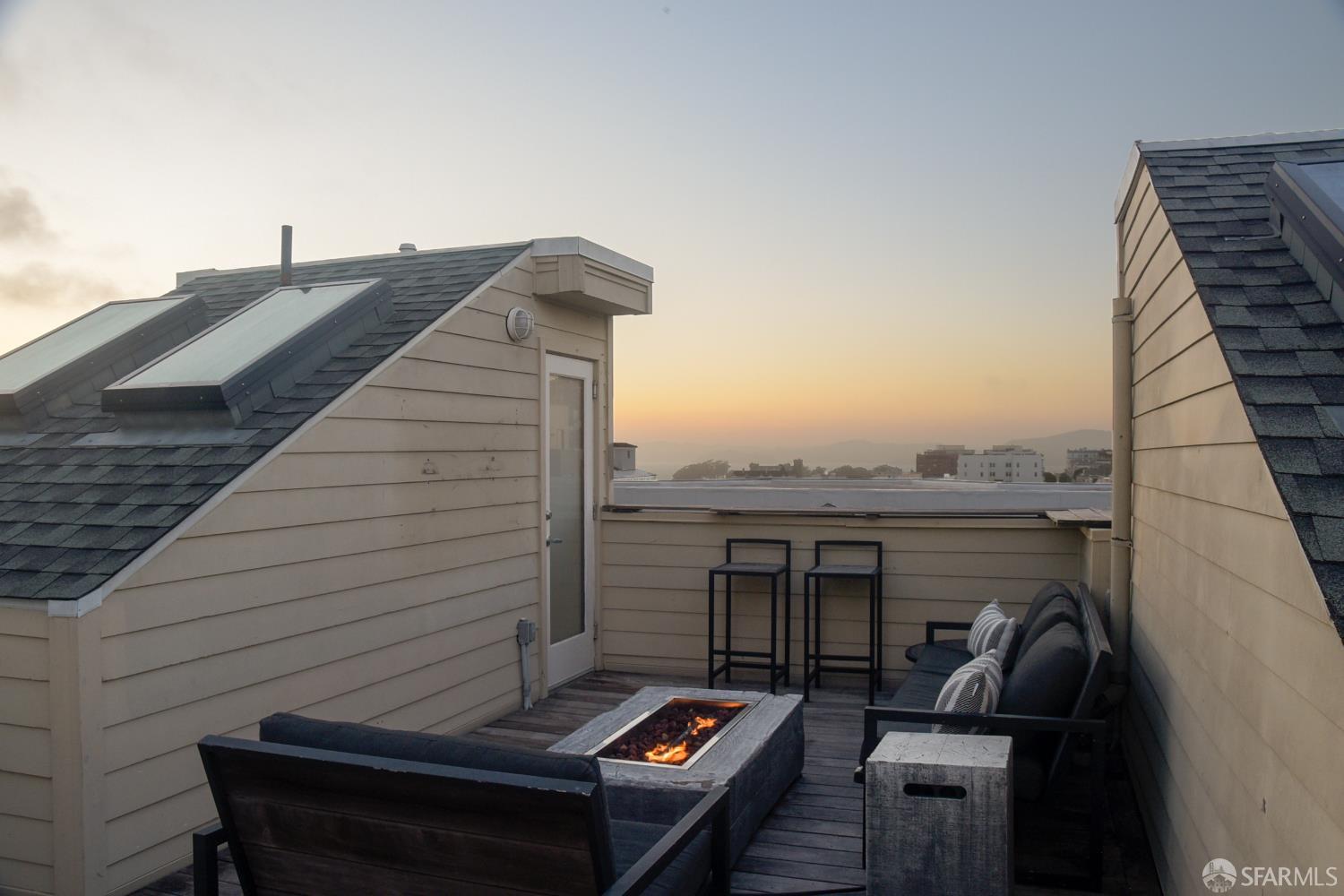 1601 Pacific Avenue San Francisco CA 94109