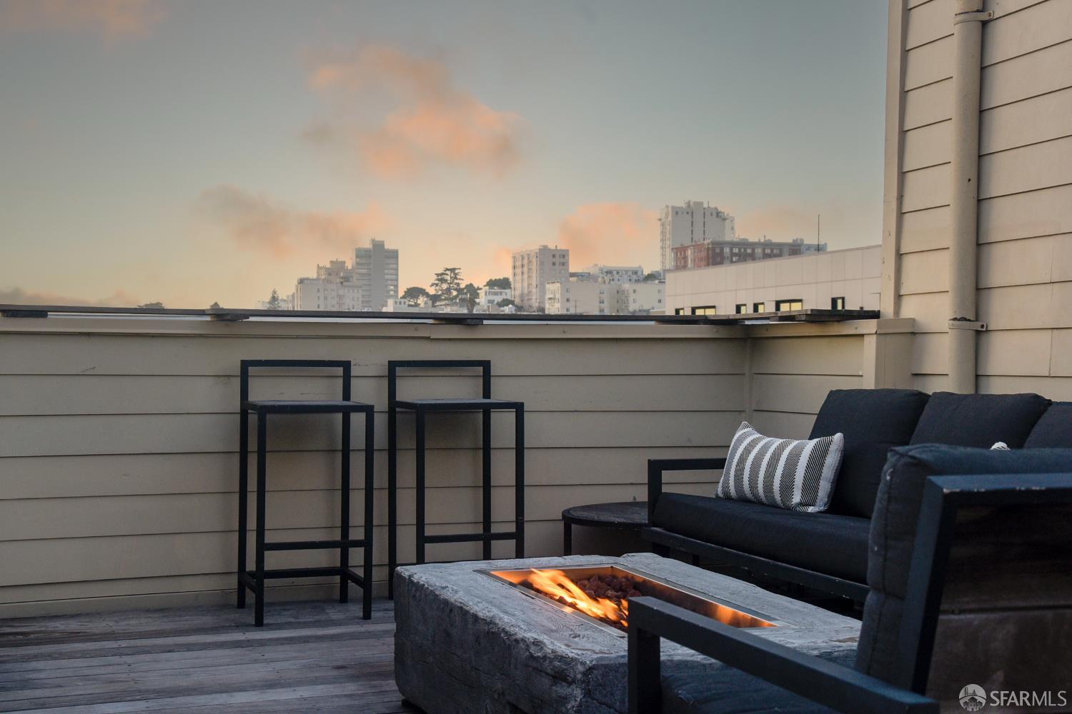 1601 Pacific Avenue San Francisco CA 94109