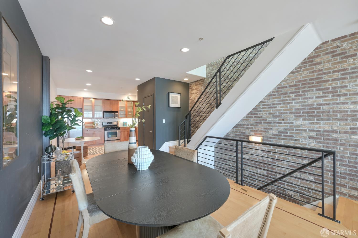 1601 Pacific Avenue San Francisco CA 94109