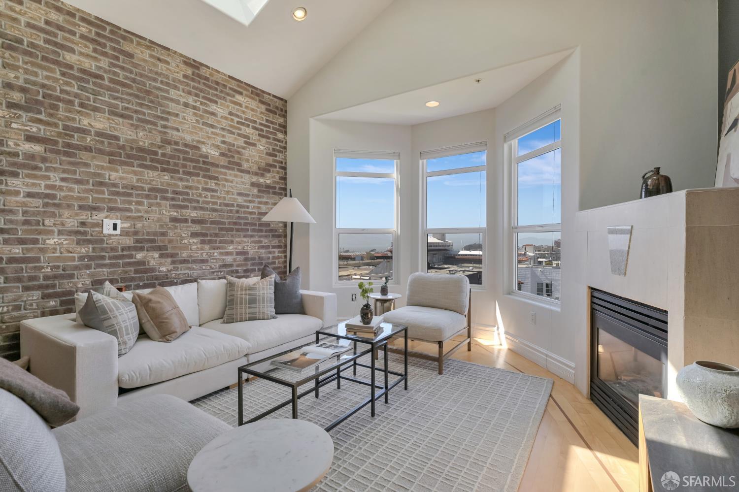 1601 Pacific Avenue San Francisco CA 94109