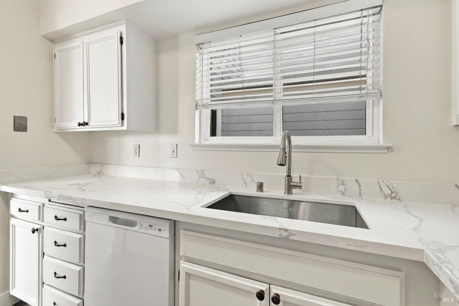 2245 Knolls Hills Circle Santa Rosa CA 95405