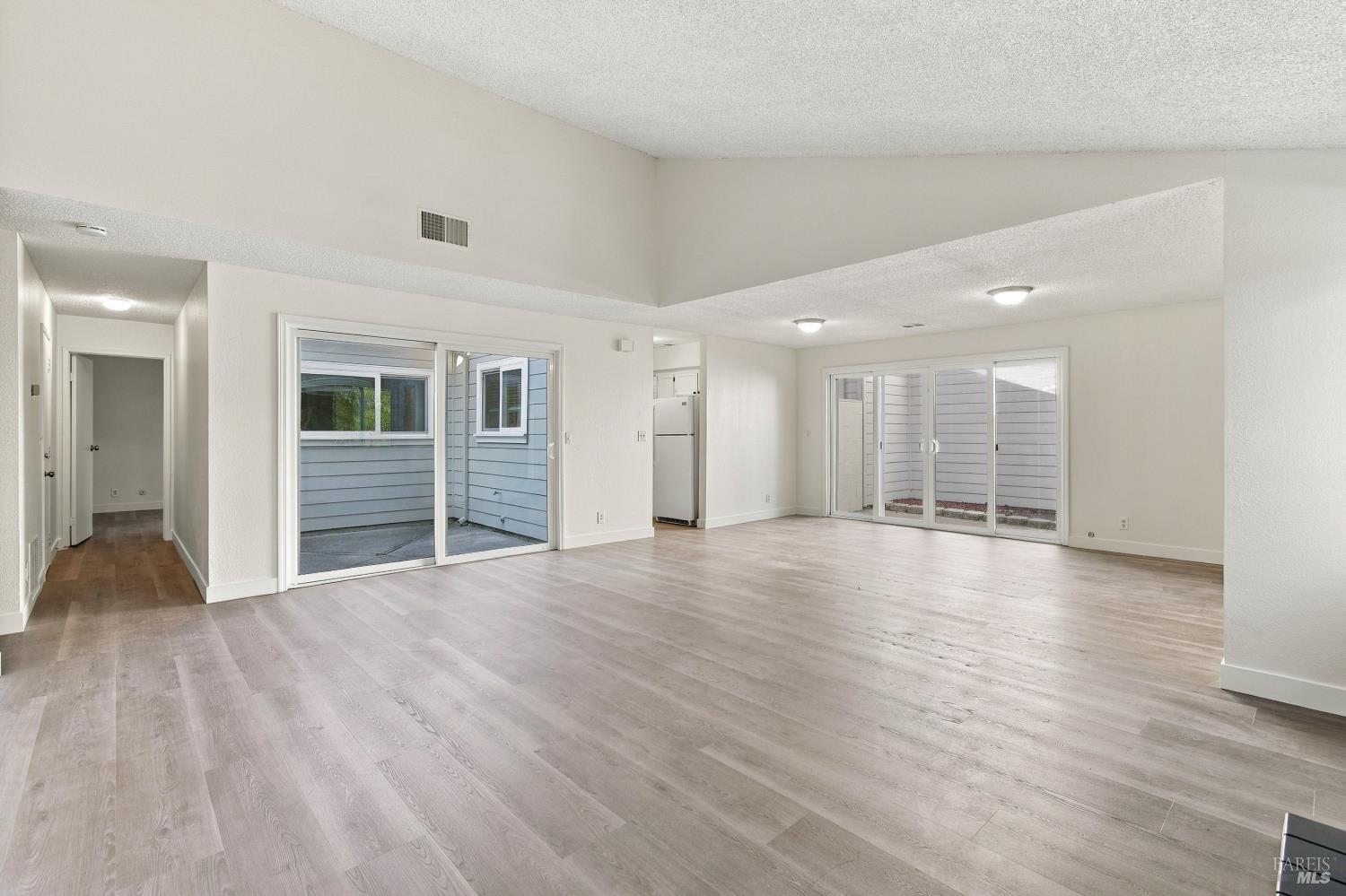 2245 Knolls Hills Circle Santa Rosa CA 95405
