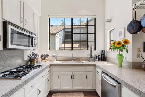 1112 Princeton Drive Sonoma CA 95476