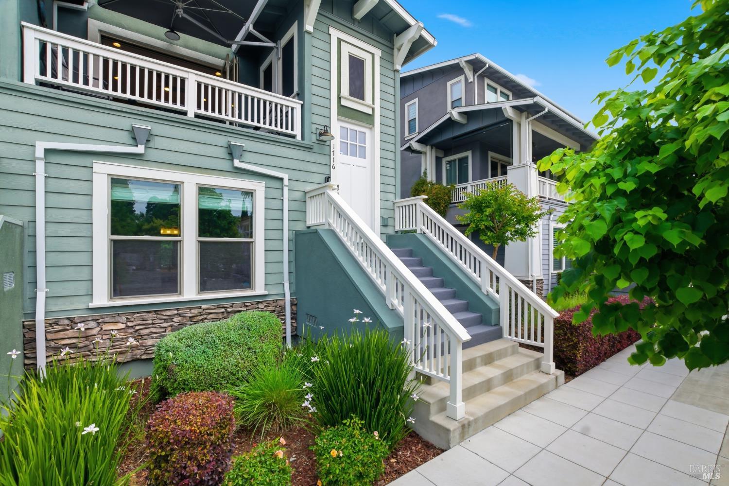 1716 3rd Street Napa CA 94559