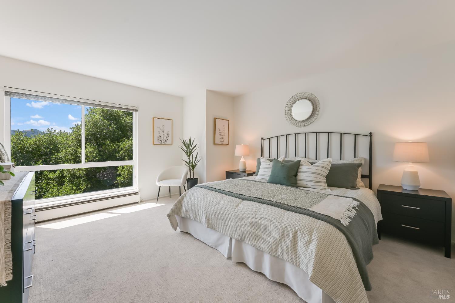 64 Corte Oriental Greenbrae CA 94904