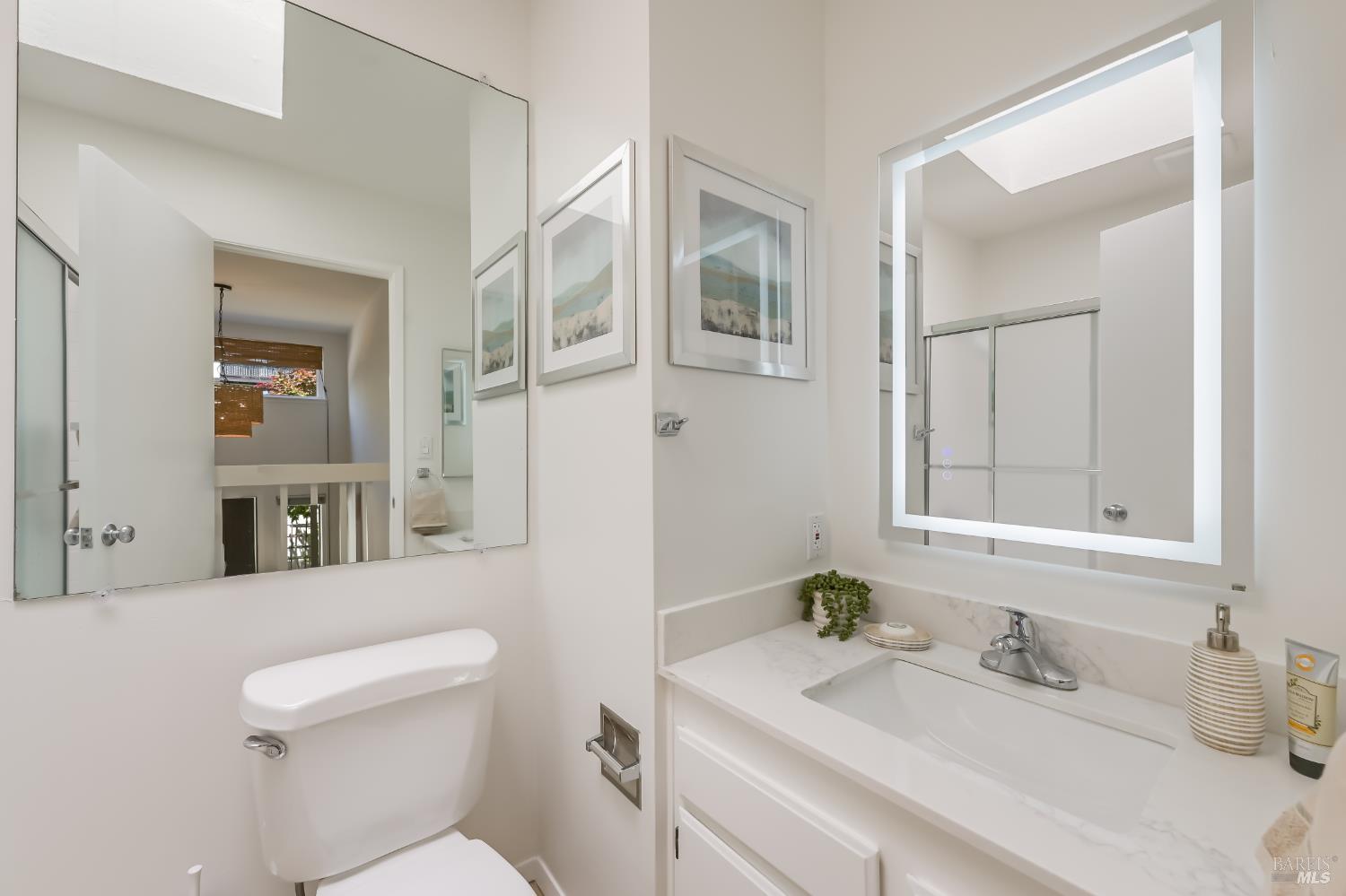 64 Corte Oriental Greenbrae CA 94904