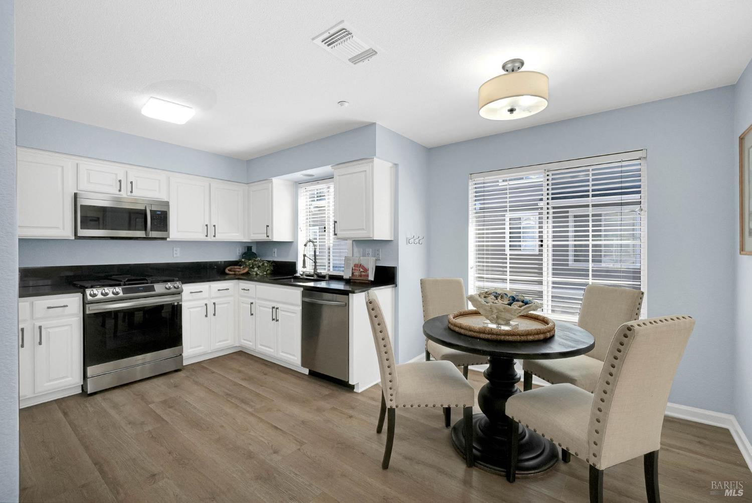 480 E E Street Benicia CA 94510