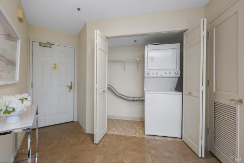 100 Thorndale Drive San Rafael CA 94903