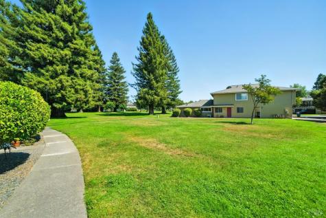 1890 Dorado Court Santa Rosa CA 95403