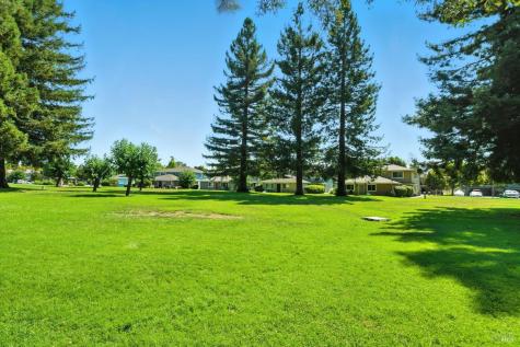 1890 Dorado Court Santa Rosa CA 95403