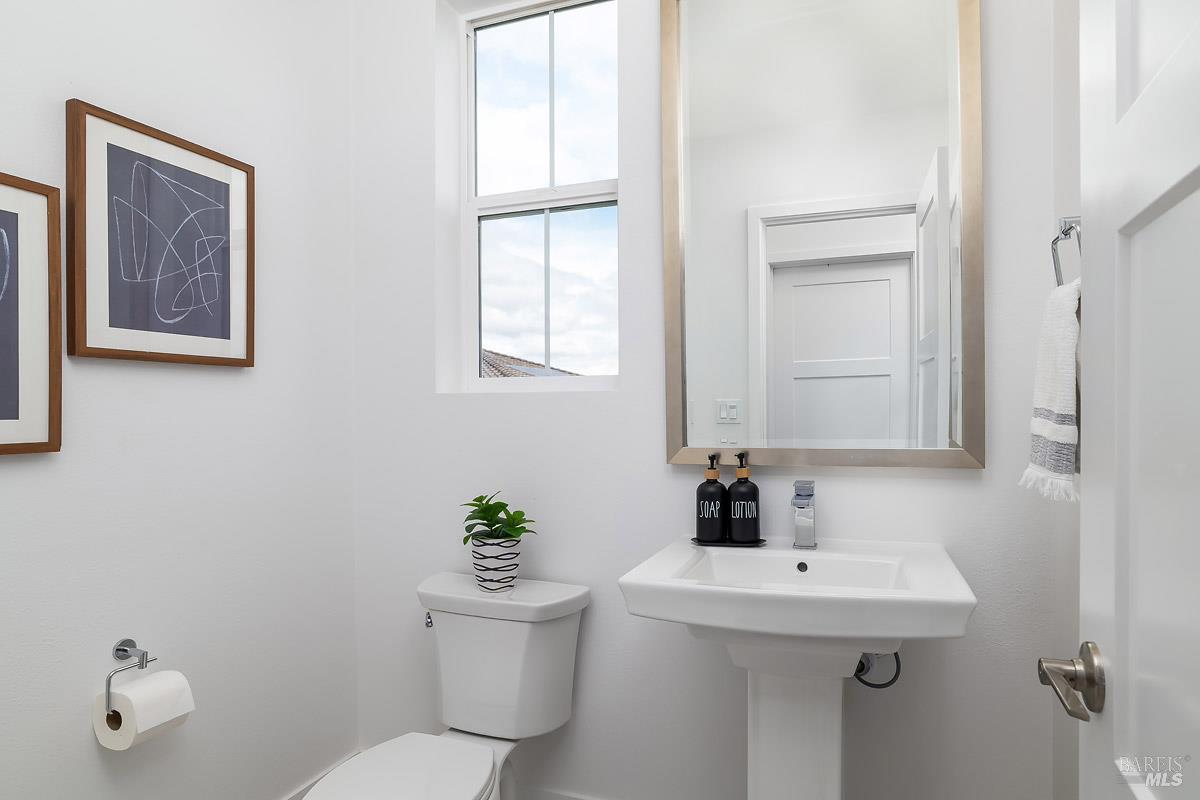 401 Rockview Road Novato CA 94949