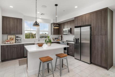 401 Rockview Road Novato CA 94949