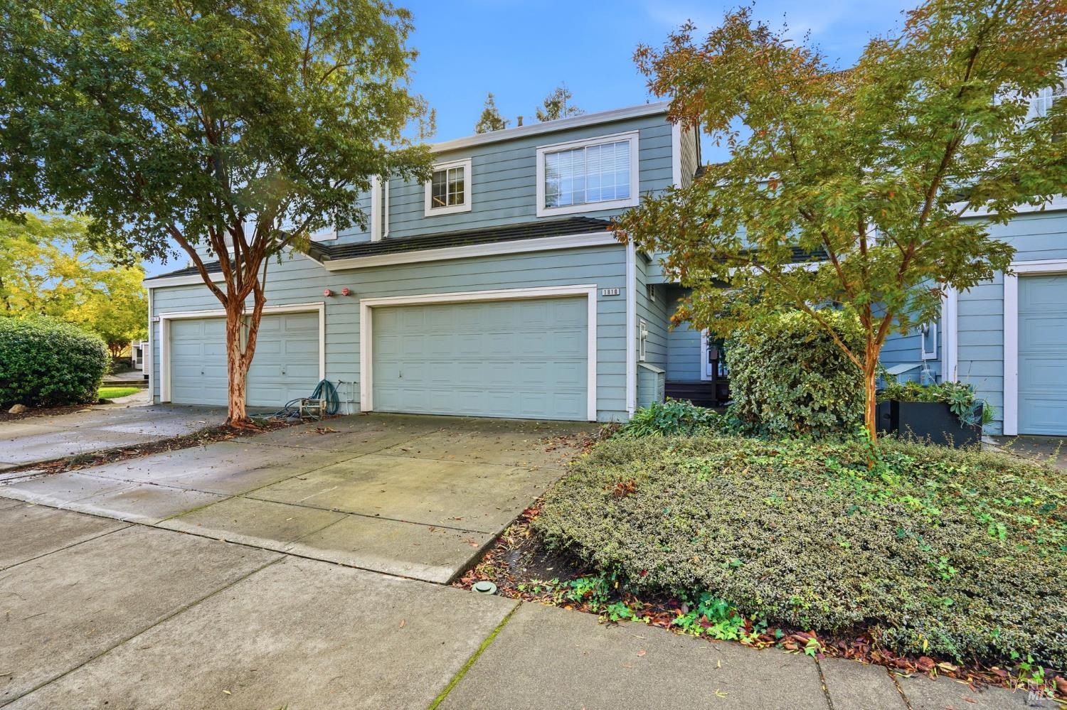 1810 Carneros Circle Petaluma CA 94954