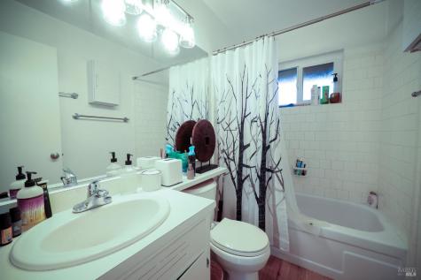 426 North Street Healdsburg CA 95448