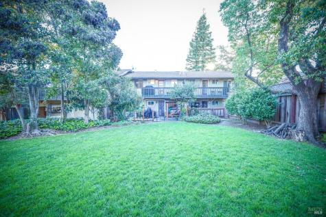 426 North Street Healdsburg CA 95448