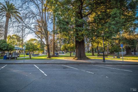 426 North Street Healdsburg CA 95448