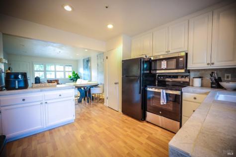 426 North Street Healdsburg CA 95448