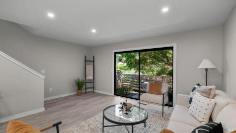 1560 Grenache Way Santa Rosa CA 95403