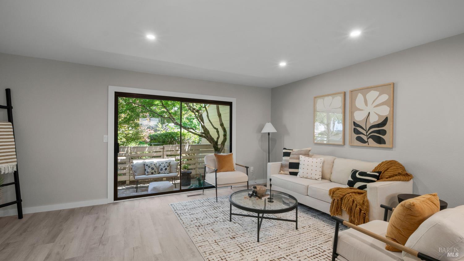 1560 Grenache Way Santa Rosa CA 95403