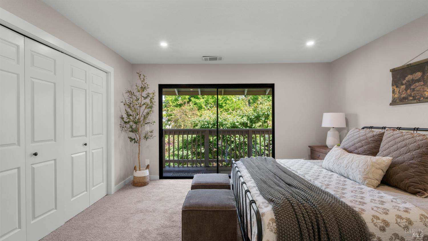 1560 Grenache Way Santa Rosa CA 95403