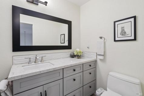 20 Woodoaks Drive San Rafael CA 94903