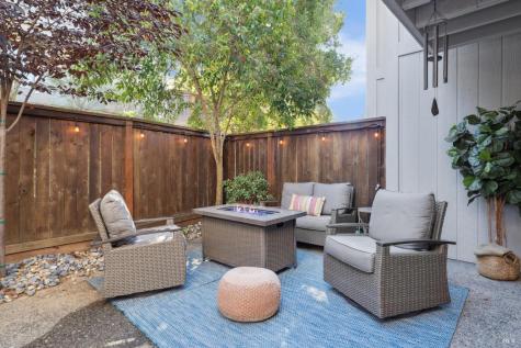 20 Woodoaks Drive San Rafael CA 94903
