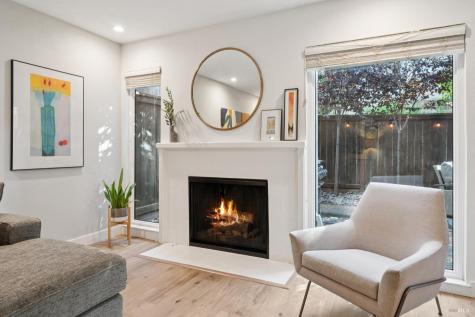 20 Woodoaks Drive San Rafael CA 94903