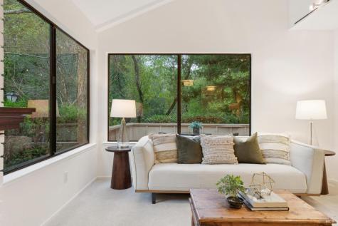 49 Flicker Drive Novato CA 94949