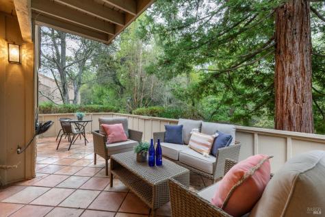 49 Flicker Drive Novato CA 94949