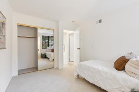 49 Flicker Drive Novato CA 94949