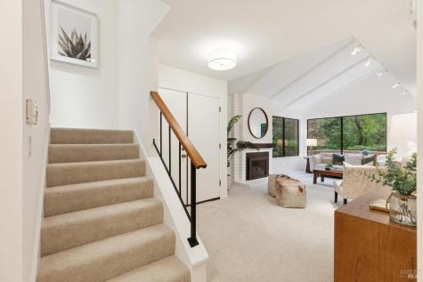 49 Flicker Drive Novato CA 94949