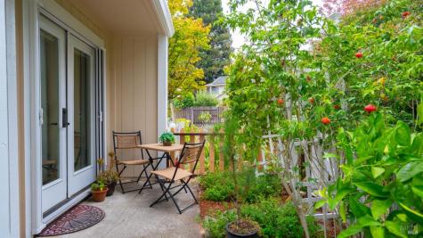 8373 Windmill Farms Drive Cotati CA 94931