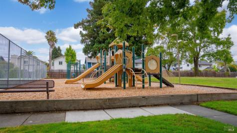 8373 Windmill Farms Drive Cotati CA 94931