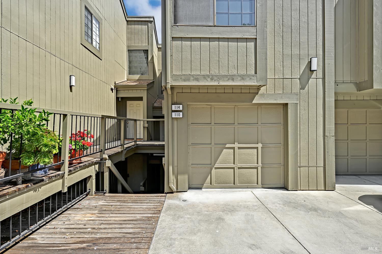 110 Redhawk Road Novato CA 94949