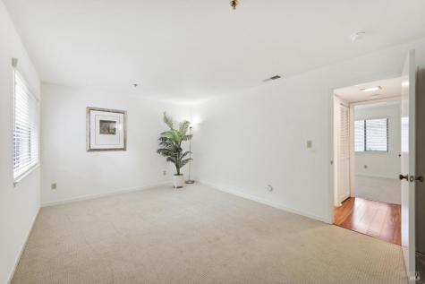 198 Oriole Circle Novato CA 94949