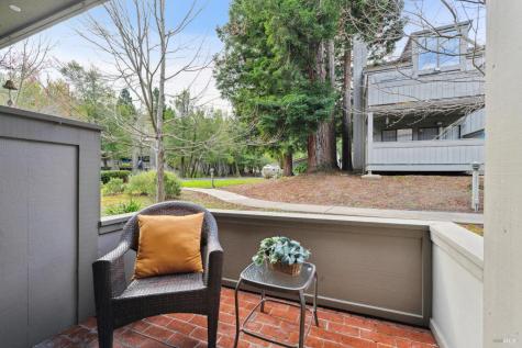 198 Oriole Circle Novato CA 94949