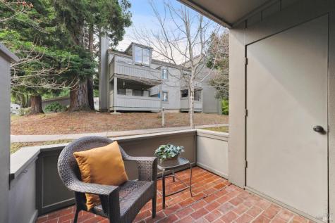 198 Oriole Circle Novato CA 94949