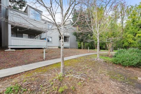 198 Oriole Circle Novato CA 94949