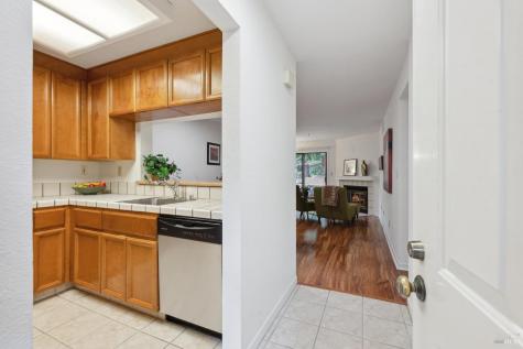 198 Oriole Circle Novato CA 94949