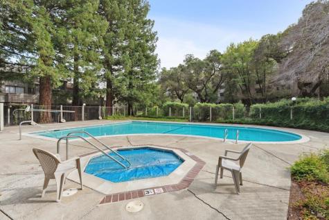 198 Oriole Circle Novato CA 94949