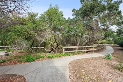 198 Oriole Circle Novato CA 94949