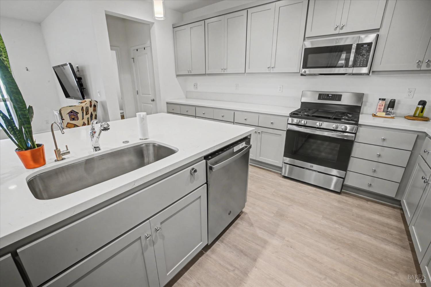 2482 Cinnabar Drive Fairfield CA 94533