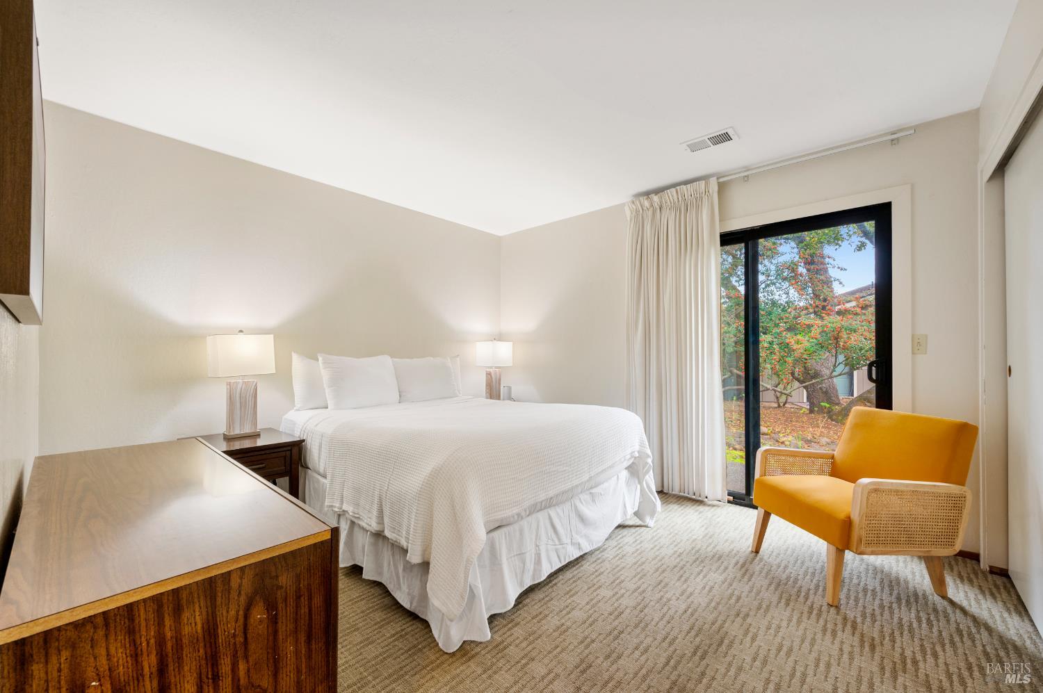 808 Augusta Circle Napa CA 94558
