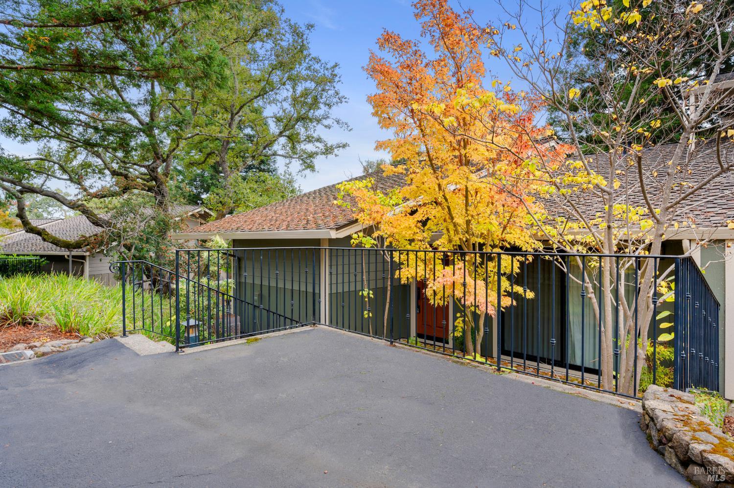 808 Augusta Circle Napa CA 94558