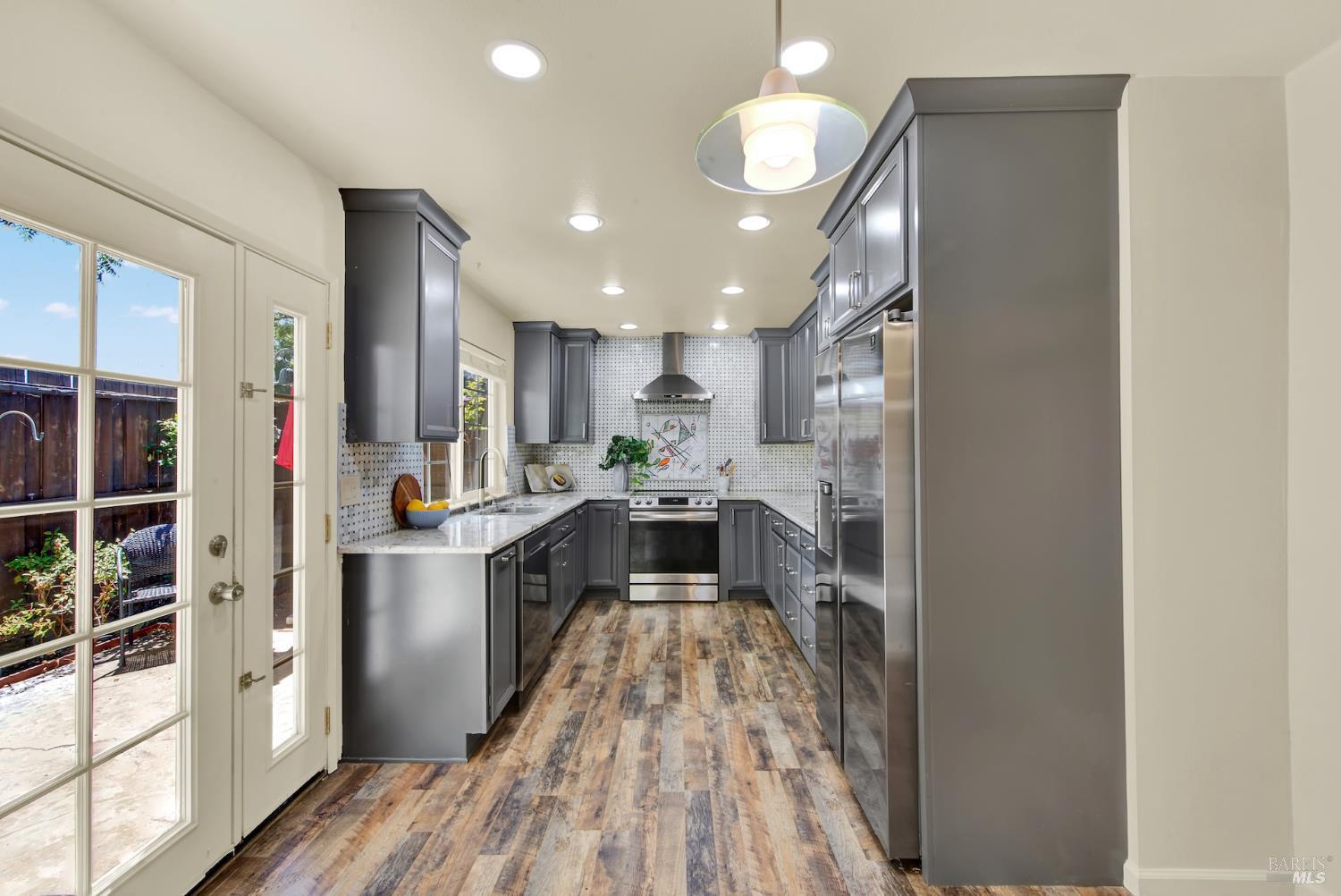 113 Fairoaks Drive Vacaville CA 95688