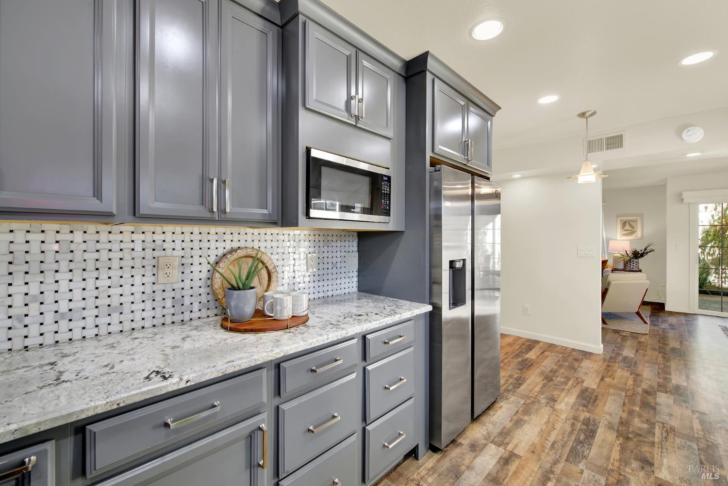 113 Fairoaks Drive Vacaville CA 95688