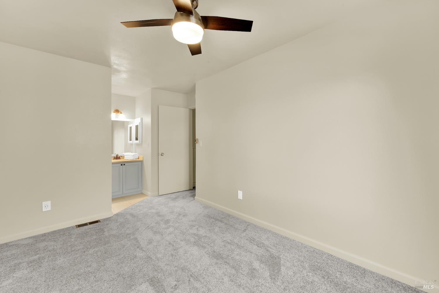 113 Fairoaks Drive Vacaville CA 95688
