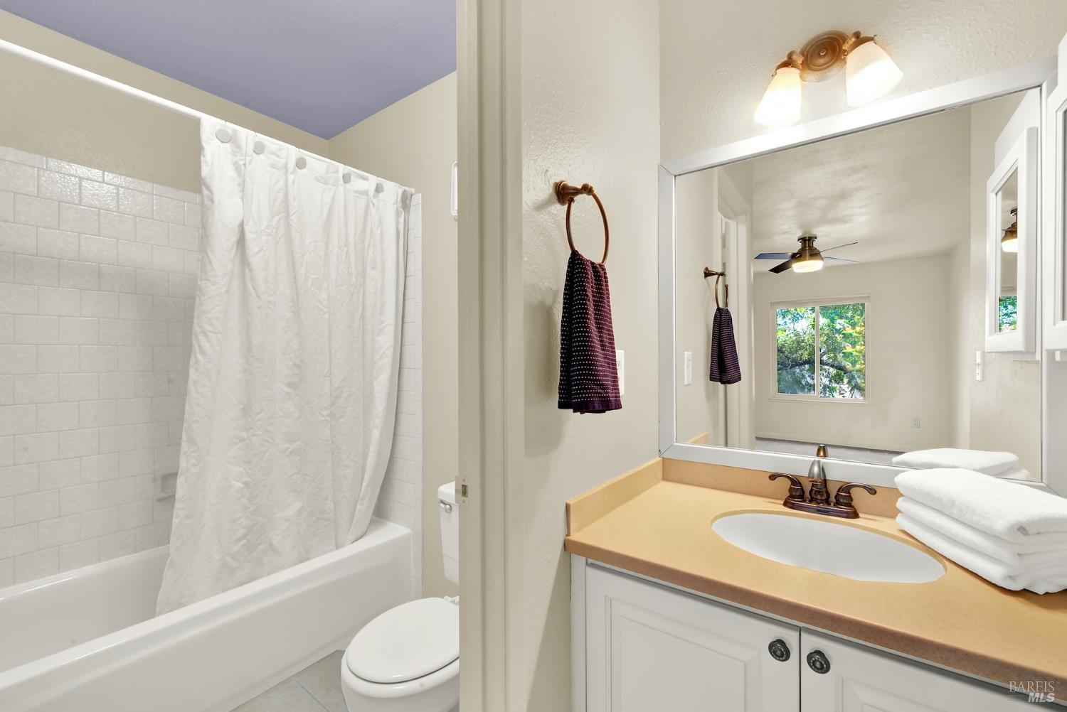 113 Fairoaks Drive Vacaville CA 95688