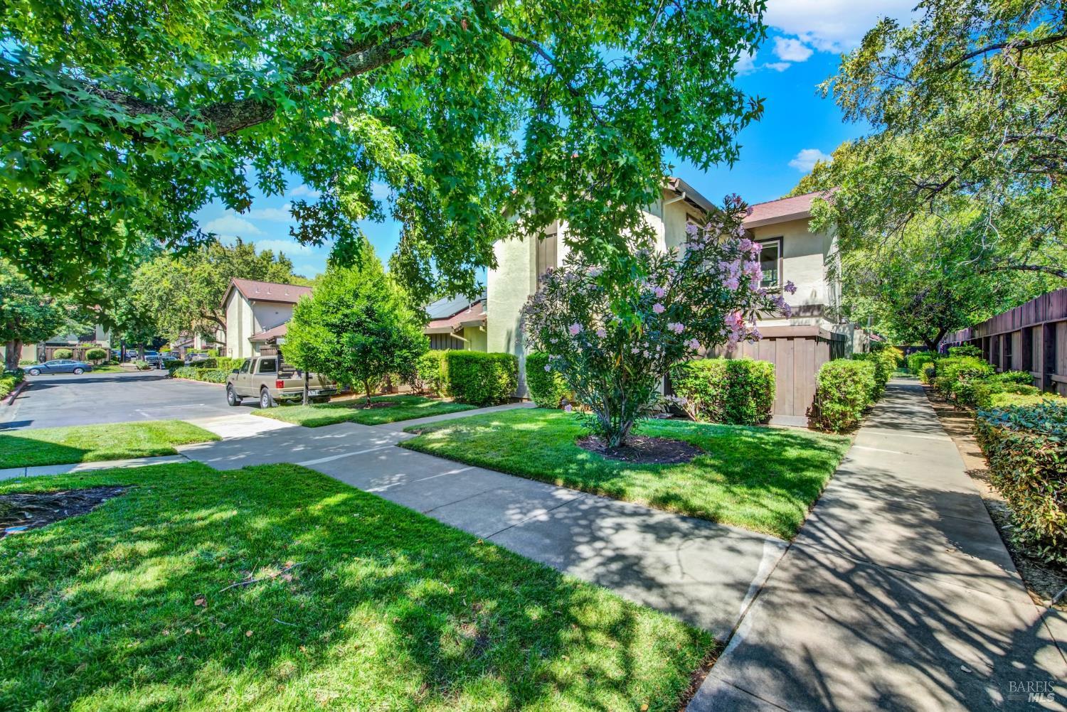 113 Fairoaks Drive Vacaville CA 95688